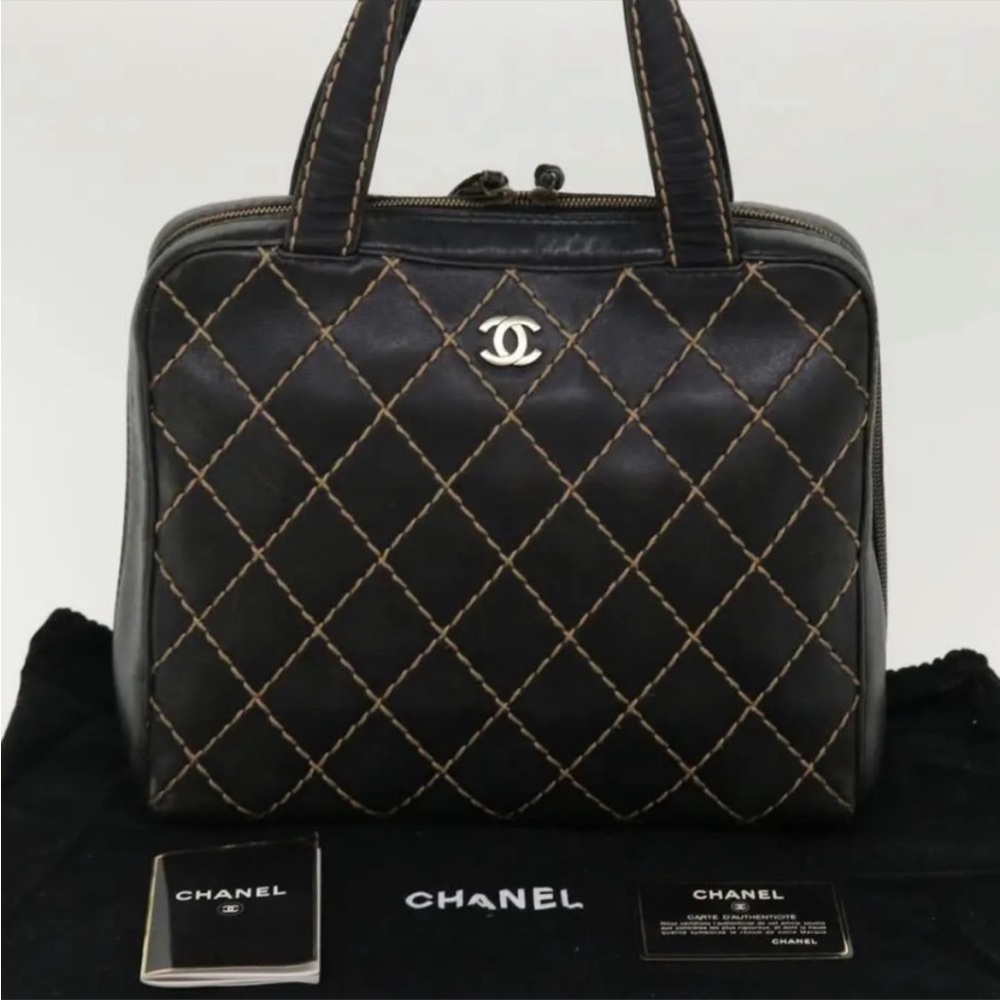 CHANEL WILD STICH QUILTED BLACK PURSE/ SHOULDER BAG - Picture 3 of 14